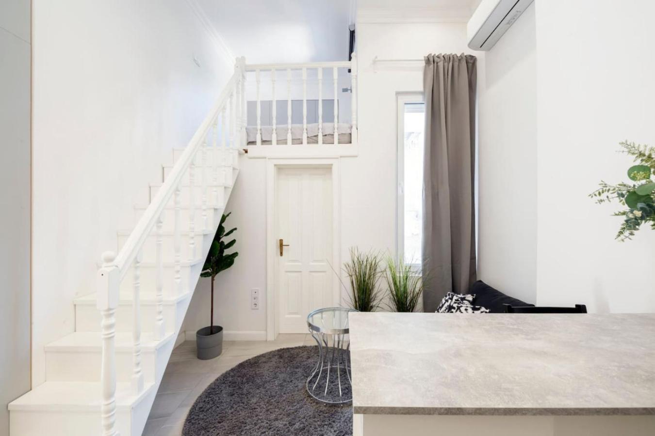 Studio Inn - Palace District Budapeşte Dış mekan fotoğraf